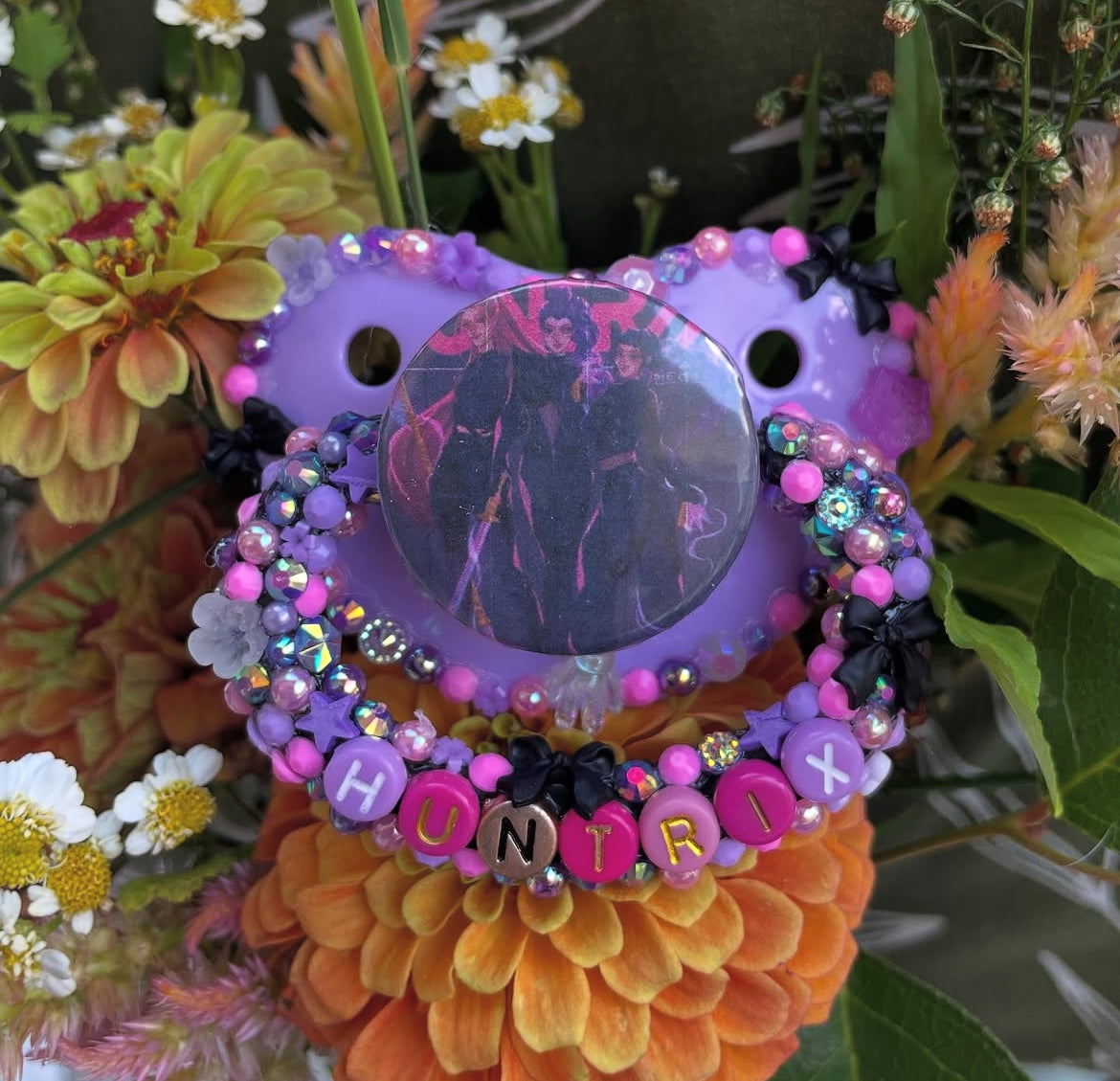 Huntrix paci